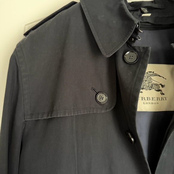Burberry Navy 2 in 1  Trench Coat Size Large (42 USA, 52 European) - Picture 4 of 12